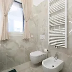 Apartment - Nuovo Con Grande Terrazza Privata *