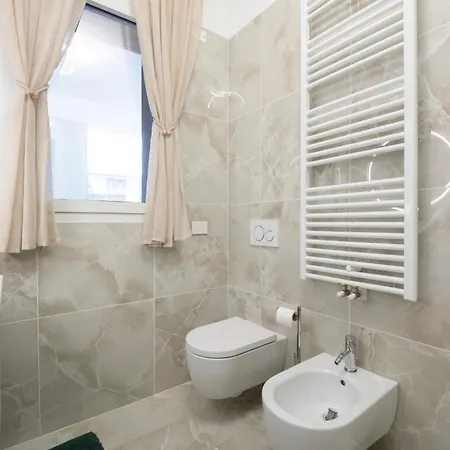 Lägenhet - Nuovo Con Grande Terrazza Privata *